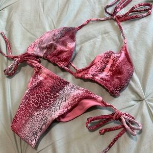REVERSIBLE BIKINI SET